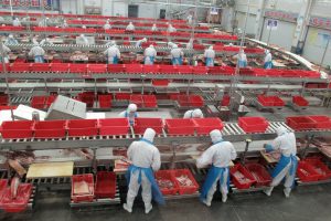 China factory deflation, retail inflation ease