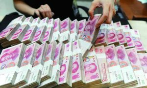 China cuts RRR for small-, medium-sized banks