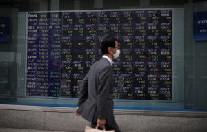 Asian markets rebound on economy hopes