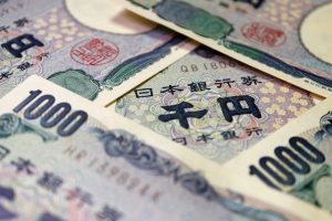 Japan Spent Record $62 Billion in Failed Effort to Prop Up Yen