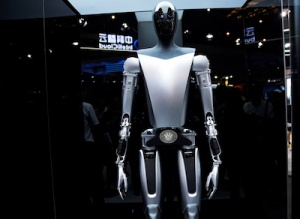 Tesla Will Put Humanoid Robots to Work by 2025, Says Musk