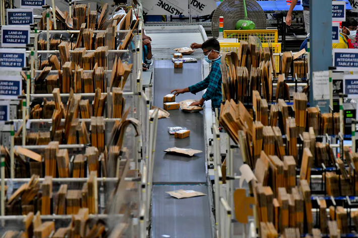 Flipkart fulfilment center.