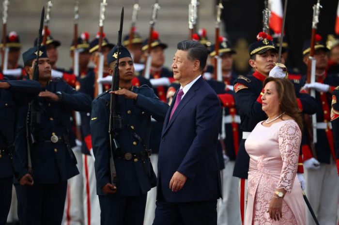 Xi Jinping Opens Chinese Port in Peru on Way to APEC, G20