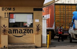 India Competition Body Seeks Ruling on Amazon, Flipkart Cases